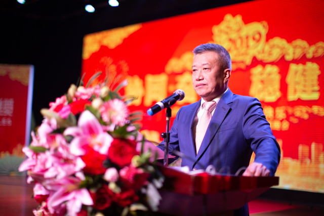 FH至尊董事长吴惠明荣获“东莞市非公有制经济人士优秀中国特色社会主义事业建设者”称号